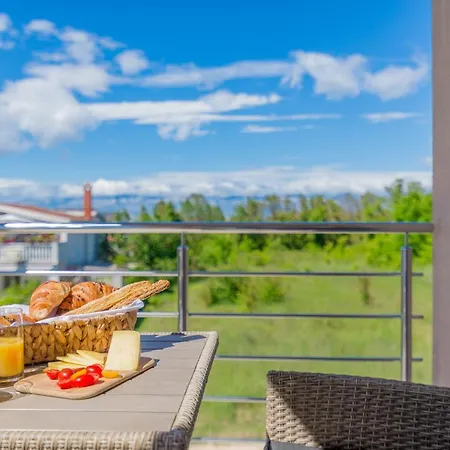 Enona Апартаменты