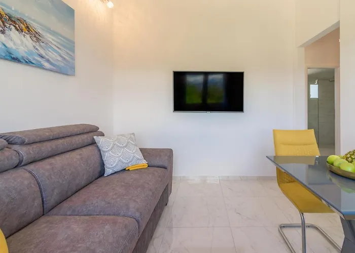 Enona Apartamento