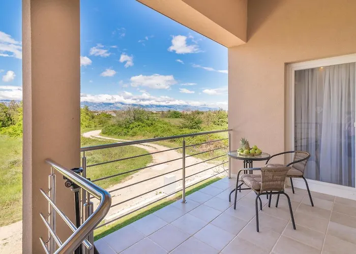 Apartamento Enona Nin