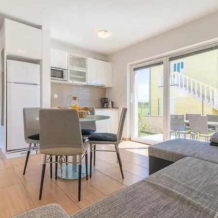 Apartment Enona